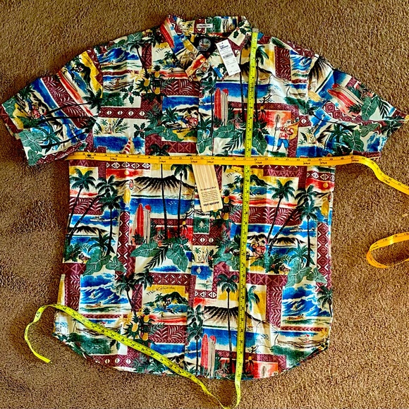 Reyn Spooner Merle Kalikimaka Tailored Fit
2XL - Picture 3 of 5